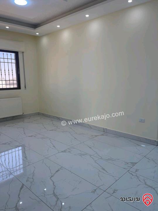 شقة طابق أول مساحة 165م للبيع في عمان - الجبيهة