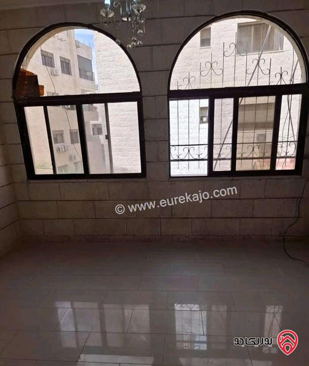 شقة مساحة 200م طابق أول للايجار في عمان - الرابية شارع مكة بجانب المحيط