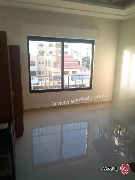 شقة مميزة مساحة 236م طابق ثاني للبيع في عمان - أم أذينة بناء عام 2022   