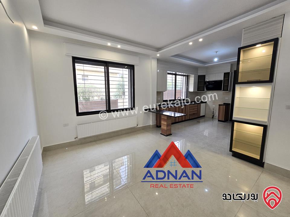 شقة ارضية جديدة مساحة 225م داخلي و 100م خارجي مع مدخل خاص للإيجار الفارغ السنوي في عمان - ضاحية الامير راشد