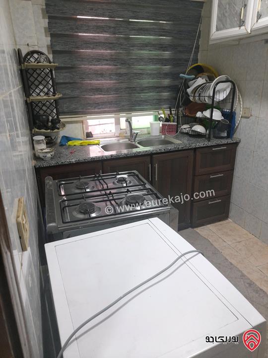 شقة مساحة 60م للايجار مفروشة في اربد شارع النسيم 