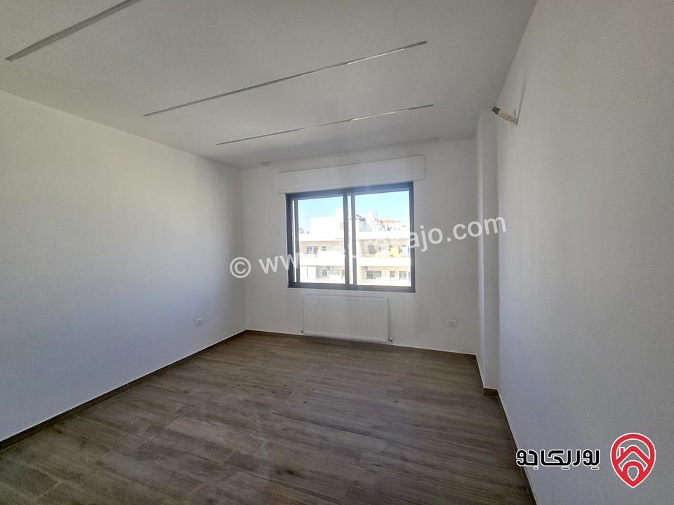 شقة طابق ثالث دوبلكس مساحة 170م للإيجار في عمان - الشميساني