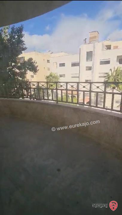 شقة مساحة 200م طابق ثاني للبيع في عمان - منطقة خلدا، قرب مدارس الجزيرة