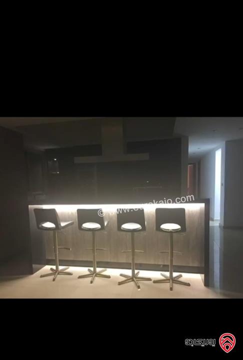 شقة طابق ثالث دوبلكس مساحة 230م للبيع مفروشة في عمان - دير غبار 