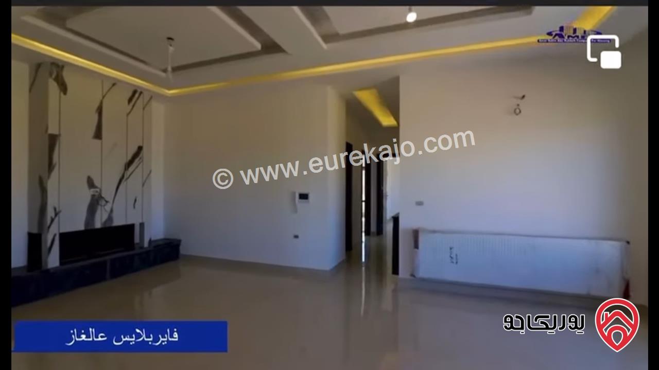 شقة سوبر ديلوكس طابق اول مساحة 184م للبيع في عمان - الجبيهة 
