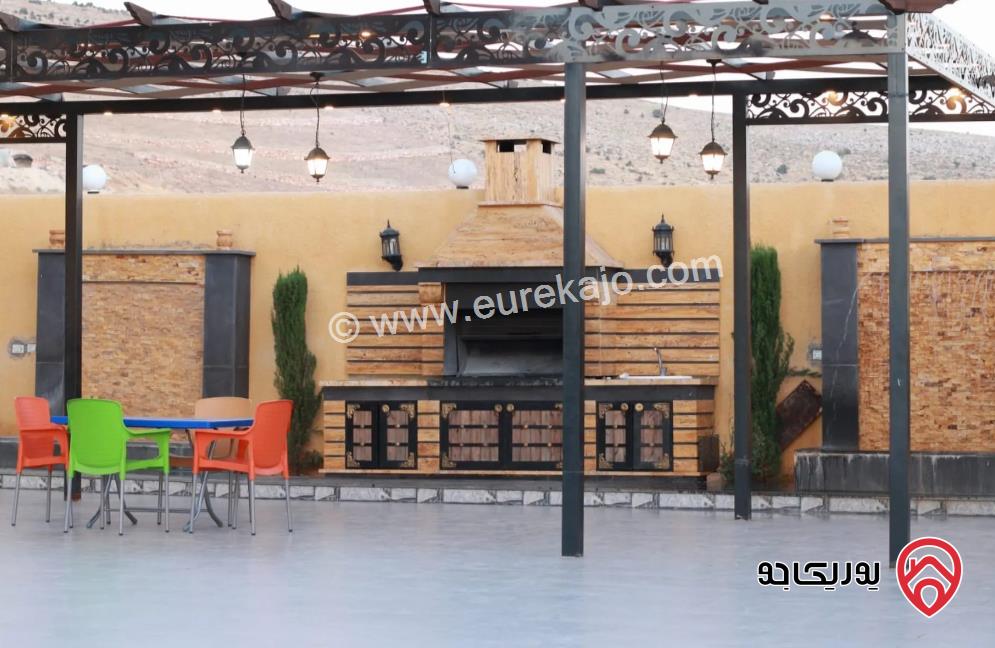 مزرعتان مساحة بنائهم 390م على نفس قطعة الأرض مساحتها 4500م للبيع في جرش  - دحل