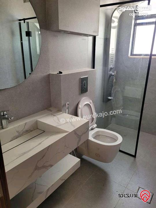 شقة فاخرة مساحة 240م جديدة لم تسكن للايجار في عمان - خلدا 