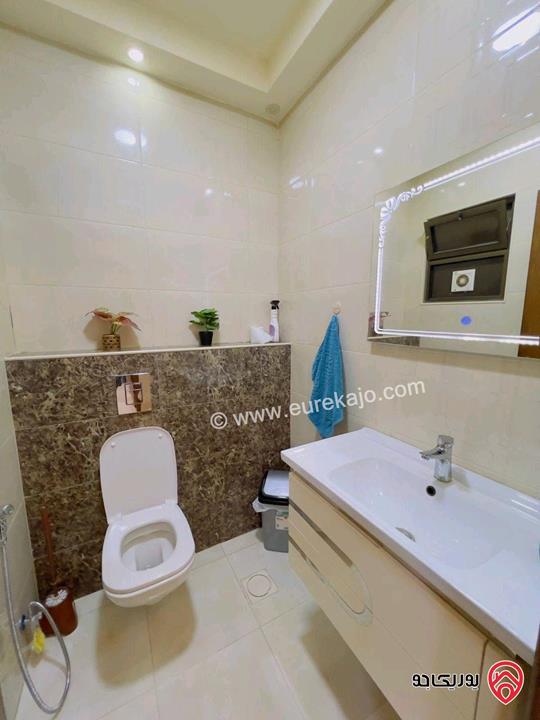 شقة فاخرة شبه أرضية مساحة 180م داخلي و 200م خارجي للبيع في عمان - تلاع العلي