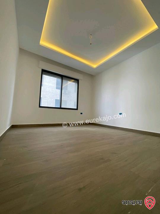 شقة شبه ارضية مساحة 230م للإيجار سوبر ديلوكس في عمان - حي الصحابة 