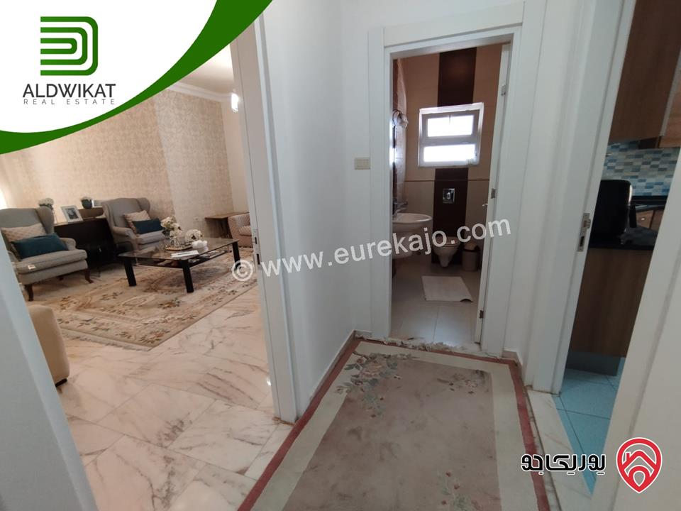 شقة مفروشة للبيع في عمان - الصويفية طابق رابع مساحة البناء 230م ومساحة الترس 175م