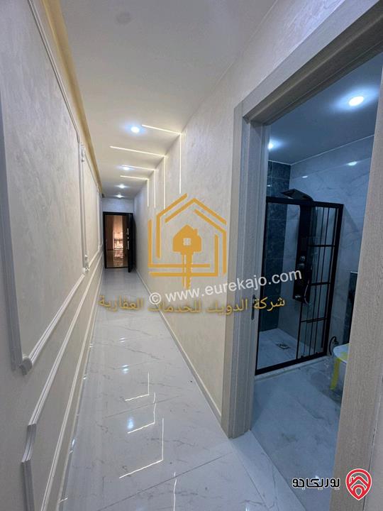 شقة جديدة لم تسكن مساحة 130م طابق اول للايجار في عمان - الجبيهة 