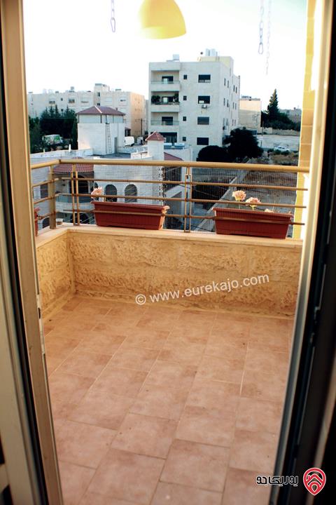 شقة مساحة 200م طابق ثالث للبيع في عمان - مرج الحمام