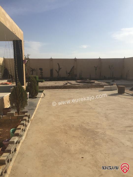 شاليه 500 متر مسور بداخله 50 متر مباني واصل كهرباء للبيع في عمان - منطقة القسطل عرقوب النعام جوار مشروع ريتاج عمان