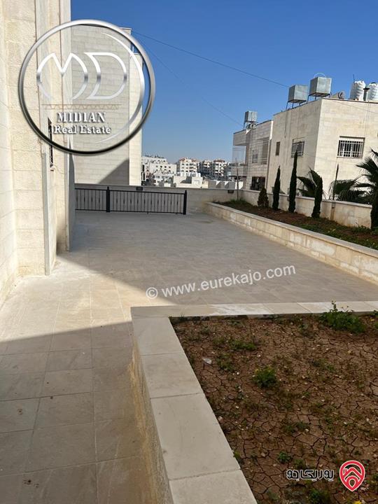 شقة ارضية فارغة للايجار في عمان - خلدا مساحة 165م مع ترس و حديقة 150م تشطيبات و ديكورات سوبر ديلوكس