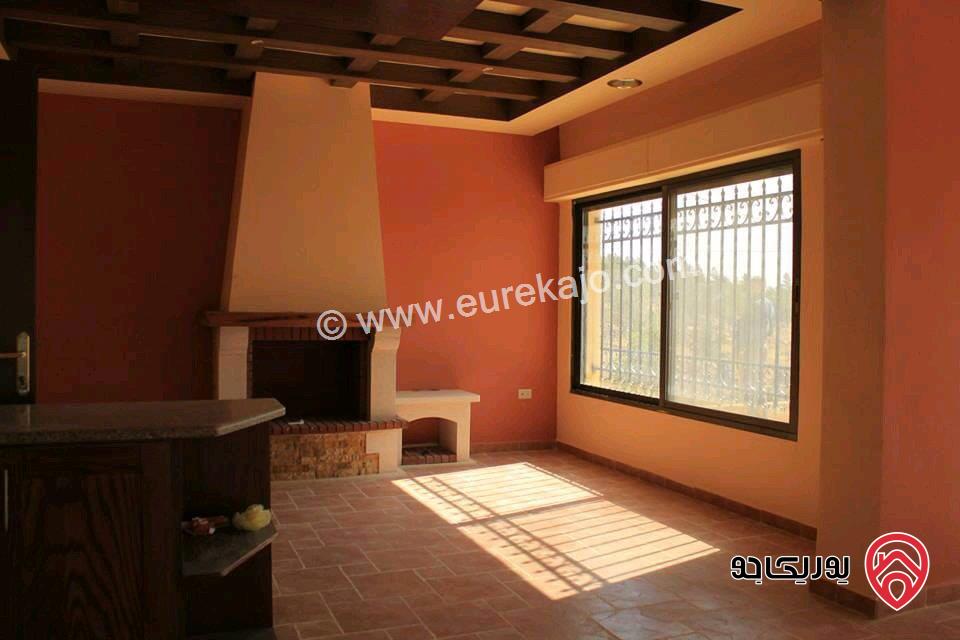 مزرعة مساحة الأرض 4 دونم و 500م والبناء 125م للبيع في جرش - الكتة