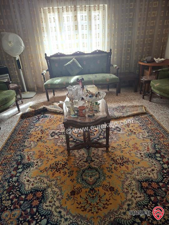 شقة ارضية مساحة 122م للبيع في عمان - جبل اللويبدة  