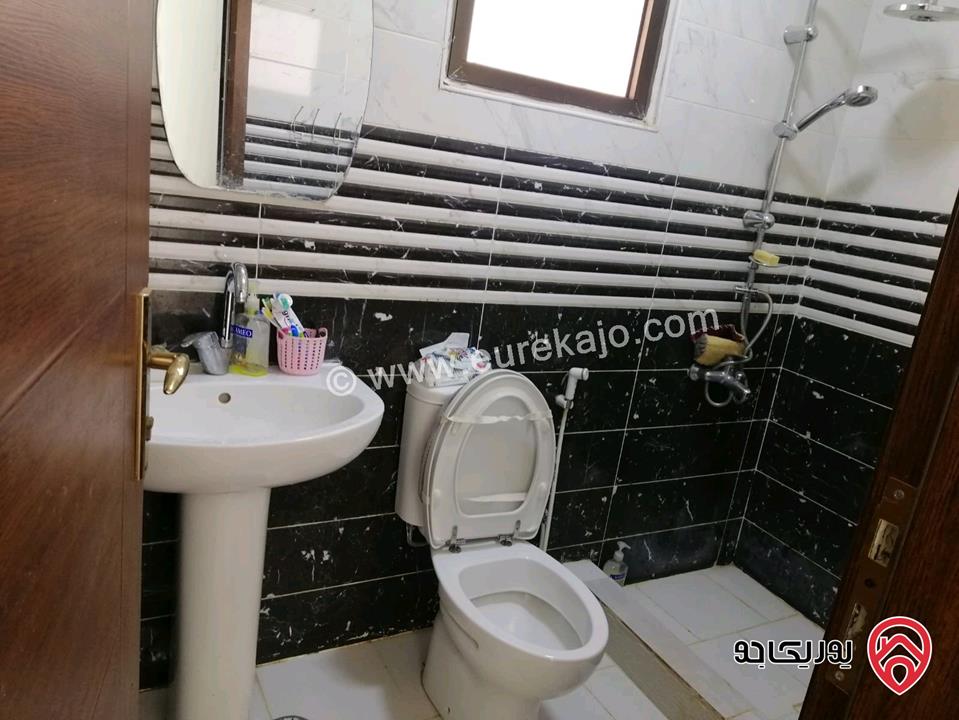 مزرعة مساحة الأرض 4 دونم و 500م والبناء 150م للبيع في المفرق - رحاب