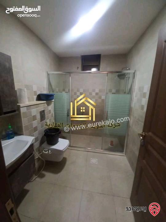 شقة سوبر ديلوكس طابق ارضي 250م داخلي و 150م خارجي للايجار في عمان - خلدا 