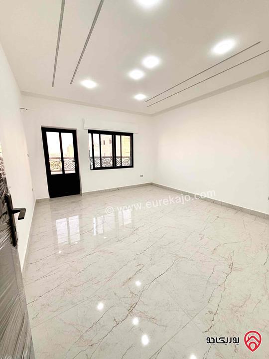 شقة مساحة 125م طابق ثاني للبيع اقساط بسعر الكاش في عمان - طبربور 