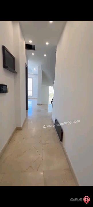 فيلا مساحة 464م على أرض 1 دونم للبيع في عمان - عبدون