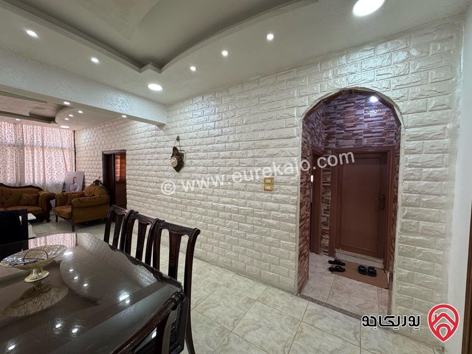 منزل مساحة 230م على أرض 450م للبيع في الزرقاء/الزواهرة – بالقرب من مسجد المصطفى ومسجد الفلاح