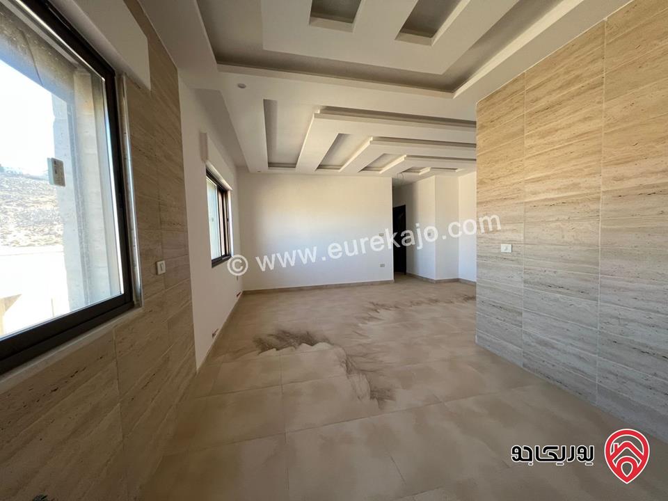 شقة مساحة 159م طابق ثاني للبيع في عمان - أبو نصير 