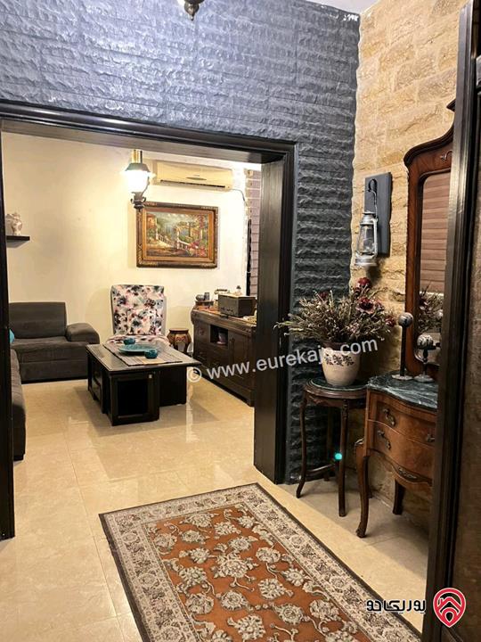 بيت مستقل مساحة 600م على أرض 700م للبيع في عمان - ابو السوس بالقرب من الجامعة الجديدة 