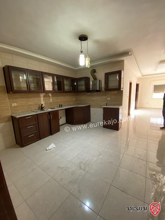 شقة أرضية مساحة 120م للبيع في عمان - الزهور