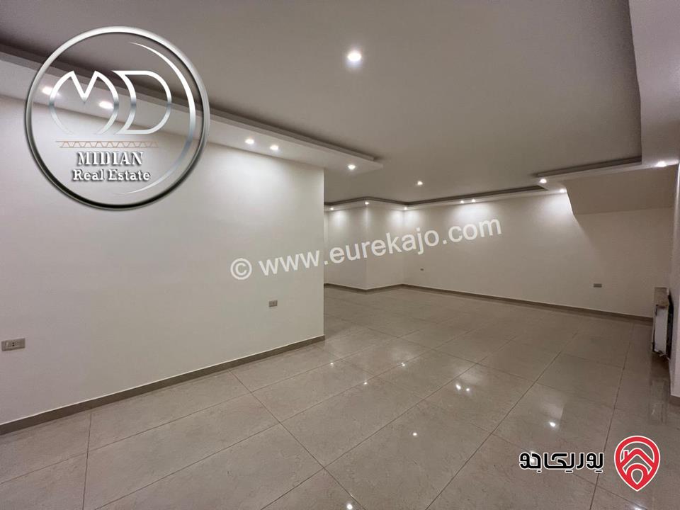 شقق شبه ارضي جديدة للبيع في عمان - الظهير مساحات 165م & 190م مع تراسات تشطيبات ديكورات فاخرة بأسعار مميزة جداً . 