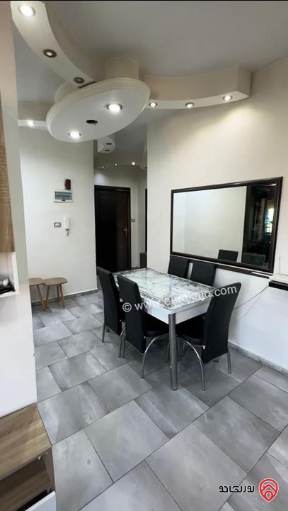 شقة مساحة 195م للبيع في عمان - طبربور قرب اشارات طارق علي الشارع الرئيسي