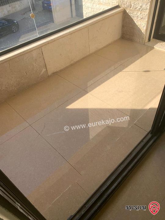 شقة فارغة شبه ارضية مساحة 160م للايجار في عمان - تلاع العلي 