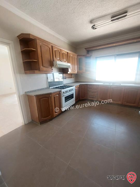 شقة طابق ثاني مساحة 185م للبيع في عمان - تلاع العلي قرب المدارس العربية النموذجية