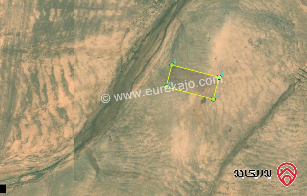 ارض مميزة مساحة 3 دونم و 400م للبيع من اراضي جنوب عمان المديسيسات الشمالي