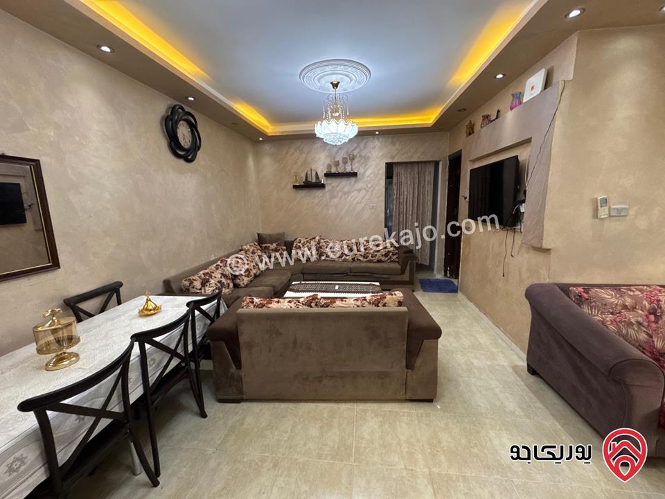 شقة طابق ثاني هندسي مساحة 118م للبيع في الزرقاء - مدينة الشرق