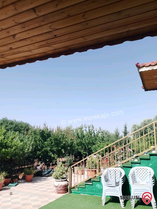 بيت طابقين نظام امريكي مساحة 288م على أرض 934م للبيع في اربد - الحصن 