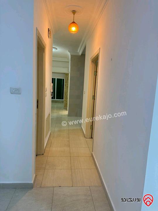 شقة صغيرة مساحة 100م للايجار في عمان - ضاحية الرشيد تصلح لعرسان 