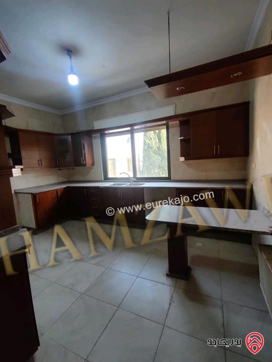 شقة مميزة مساحة 225م طابق ثاني للايجار في عمان - ضاحية النخيل 