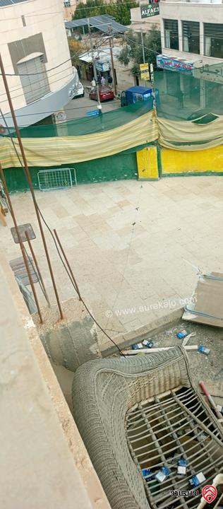 شقة طابق أول مساحة 224م للبيع في الزرقاء حي الامير عبد الله