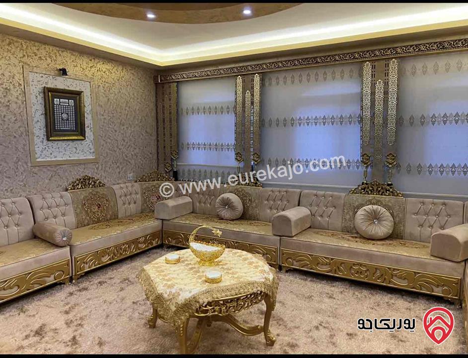 شقة ارضية مساحة 190م داخلي ومساحة 200م خارجي للايجار مفروشة في العقبة - الثامنة