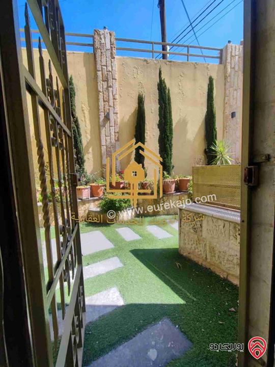 شقة دوبلكس أرضي مع شبه ارضي مساحة 300م داخلي و 70م خارجي للايجار في عمان - عبدون 