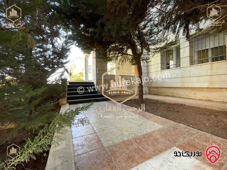 شقة أرضية مساحة 450م داخلي و 300م خارجي للايجار في عمان - الجاردنز