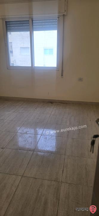 شقة طابق اول مساحة 127م جديدة لم تسكن للبيع في عمان - جبل الحسين