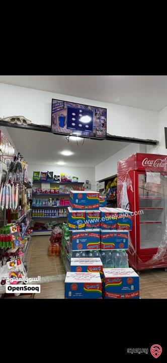 مخازن تجارية عدد 2 للايجار في ماحص / بالقرب من مسجد ابو بكر الصديق