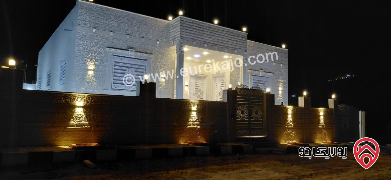 بيت مستقل مساحة 179م على أرض 370م للبيع في الزرقاء - جريبا