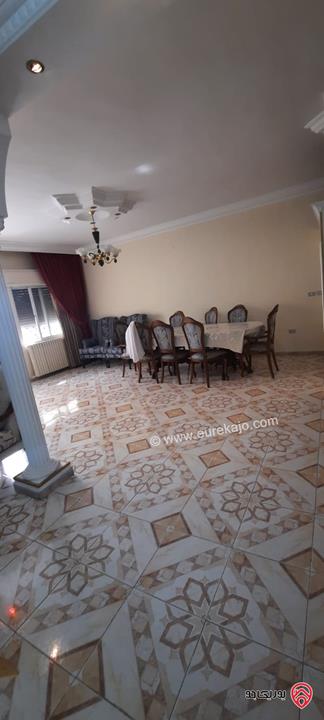 فيلا مميزة مساحة 1060م على ارض 938م للبيع في عمان - الجاردنز