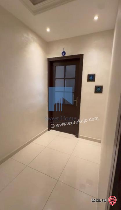 شقة طابق اول 187م تشطيب سوبر ديلوكس للبيع في عمان - تلاع العلي