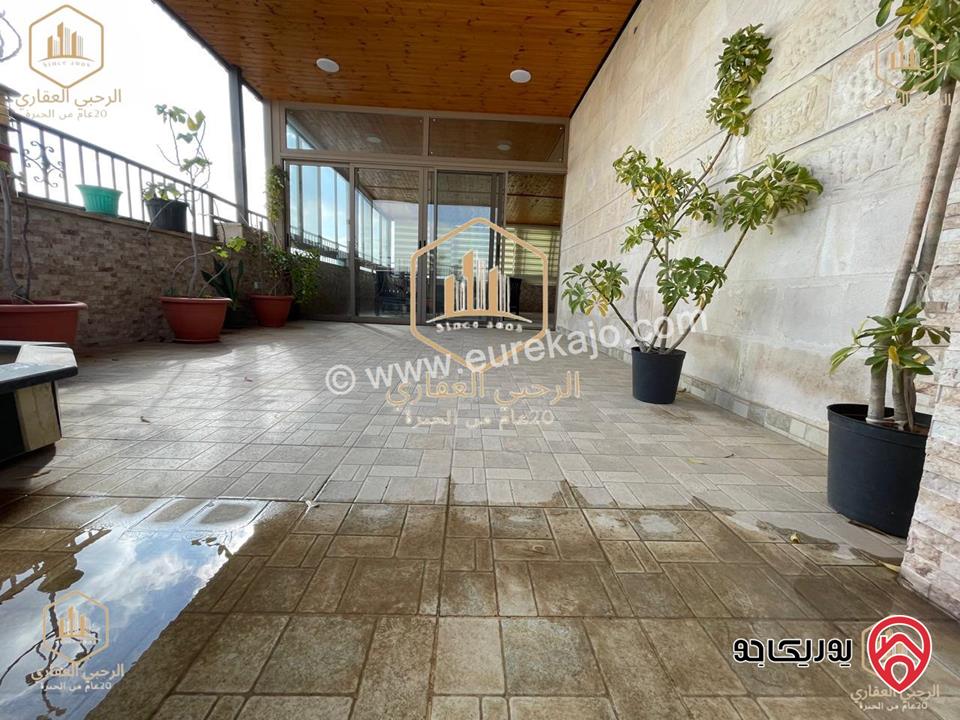 شقة طابق ثالث مع رووف سوبر ديلوكس مساحة 450م للايجار في عمان - خلدا