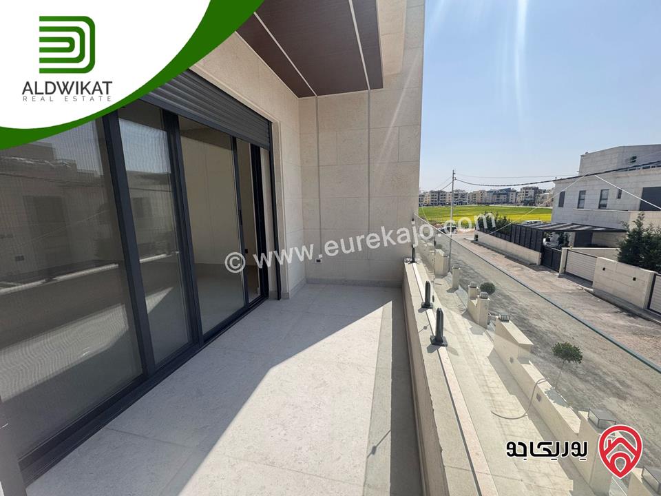 مشروع فلل للبيع في عمان - رجم عميش المساحات تبدأ من 450م الى 600م موقع مميز