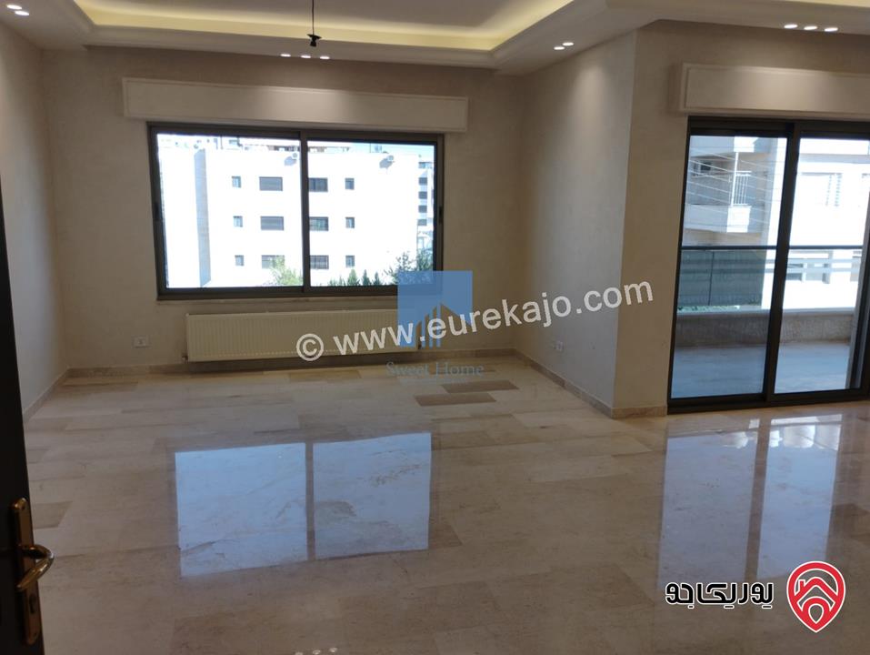 شقة فاخرة للبيع في عمان - خلدا العوجانية - قرب الهمشري طابق اول 200م تشطيب سوبر ديلوكس لم تسكن