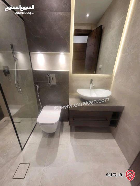 شقة فاخرة مساحة 240م جديدة لم تسكن للايجار في عمان - خلدا 